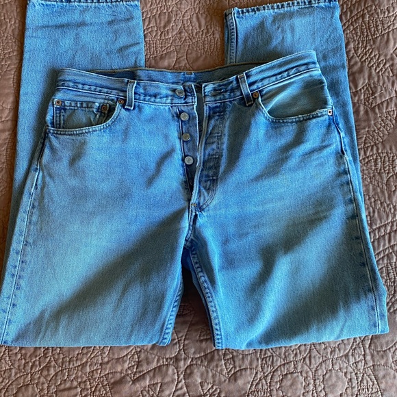 Levi 501 - Picture 6 of 6